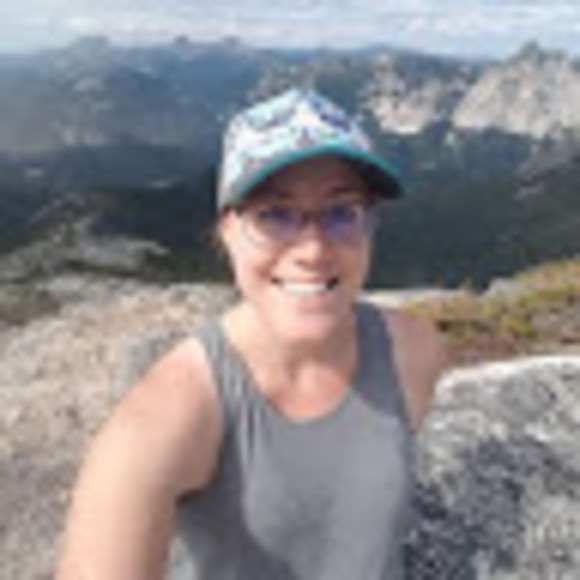 Meet your Posher, Alison - Picture 1 of 1